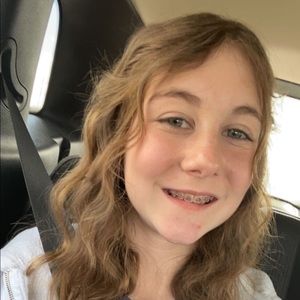 Meet your Posher, Bella